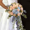 Bridal Bouquet WS121-11.jpg (61098 bytes)